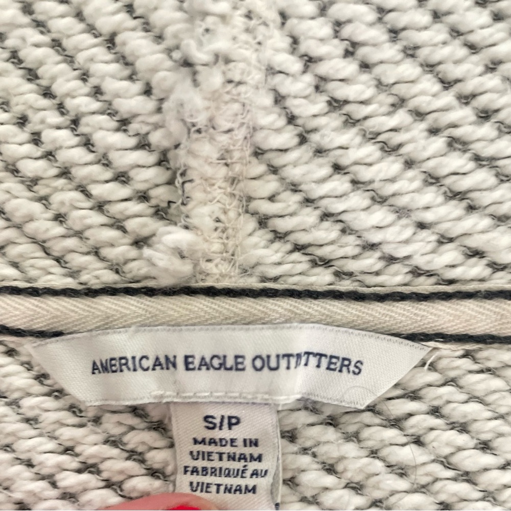 Gray Knit Hoodie with Frayed Edges - Picture 2 of 6